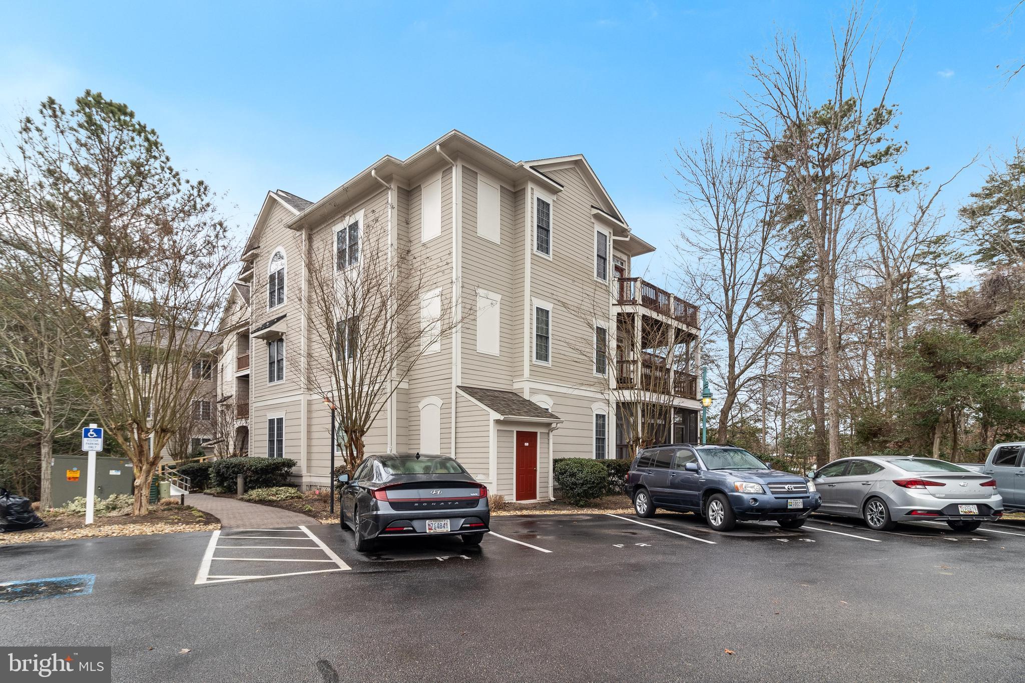 SOLOMONS LANDING - Residential