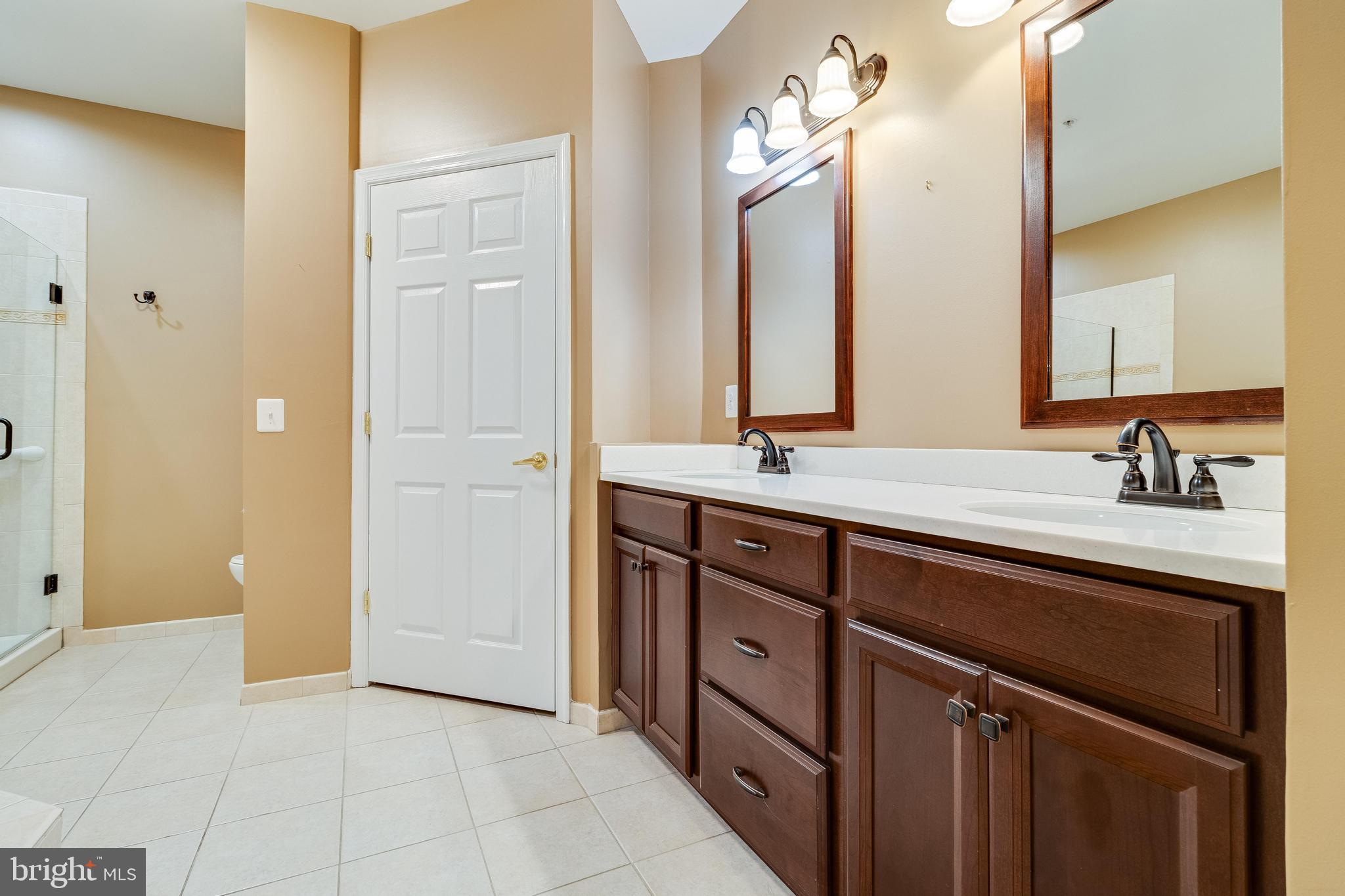 SOLOMONS LANDING - Residential