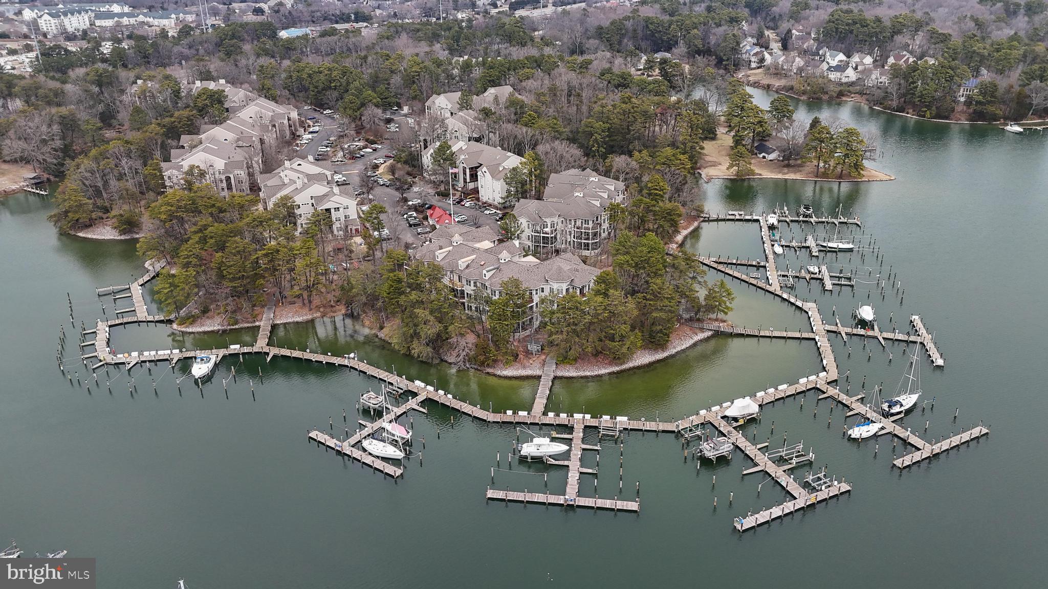 SOLOMONS LANDING - Residential