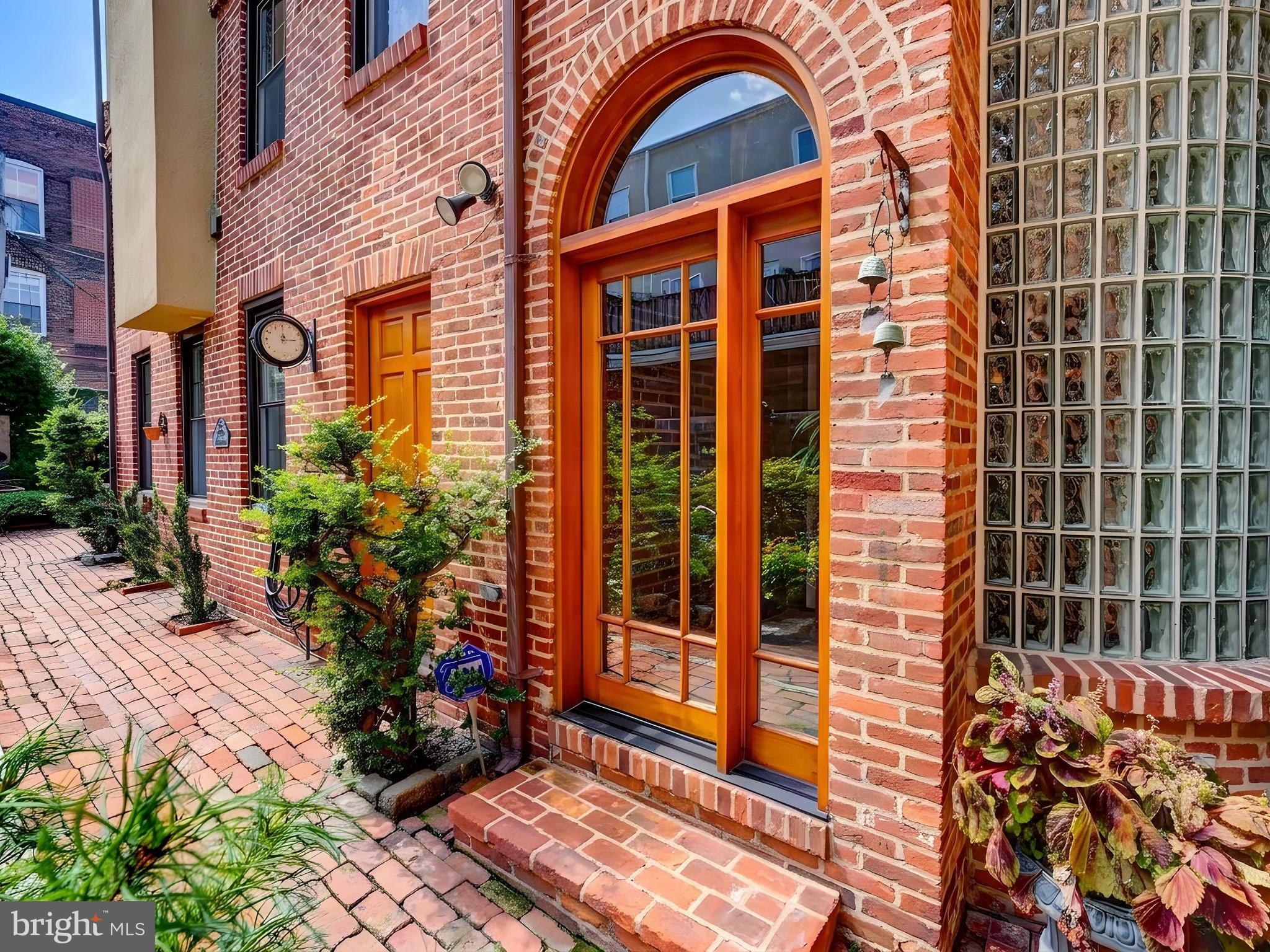 1807 LANCASTER STREET