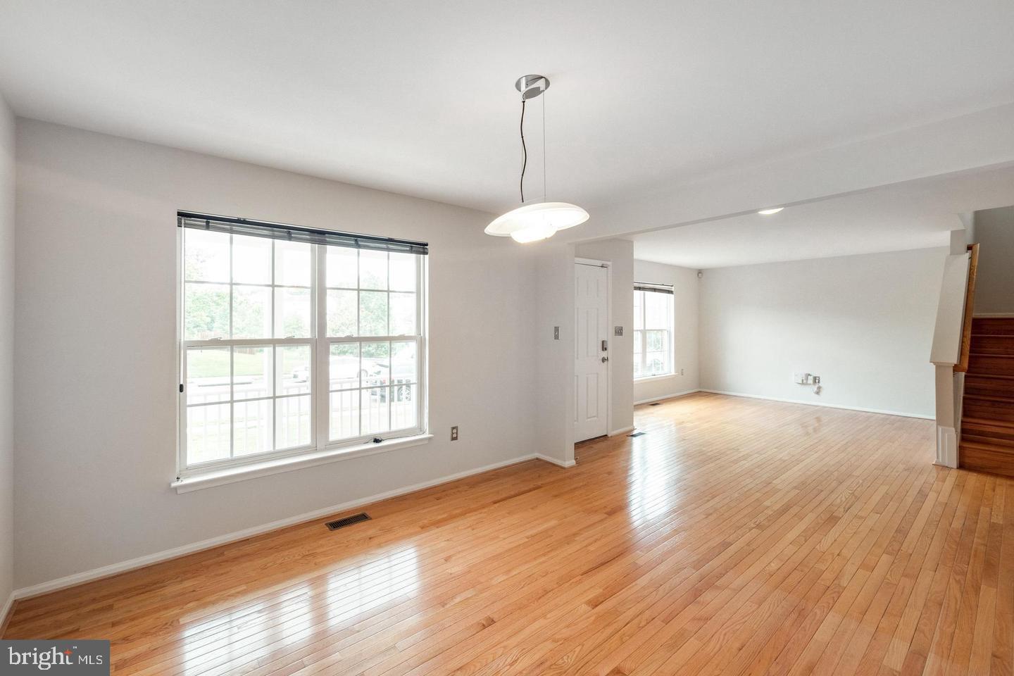 ENGLAND RUN NORTH - Residential Lease