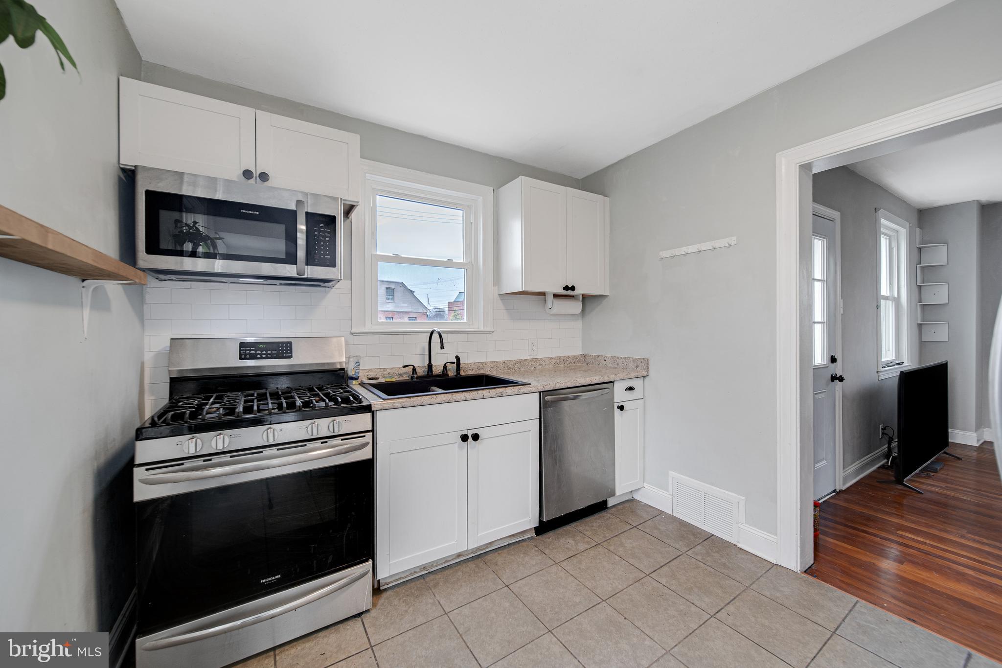 CARROLL HEIGHTS - Residential