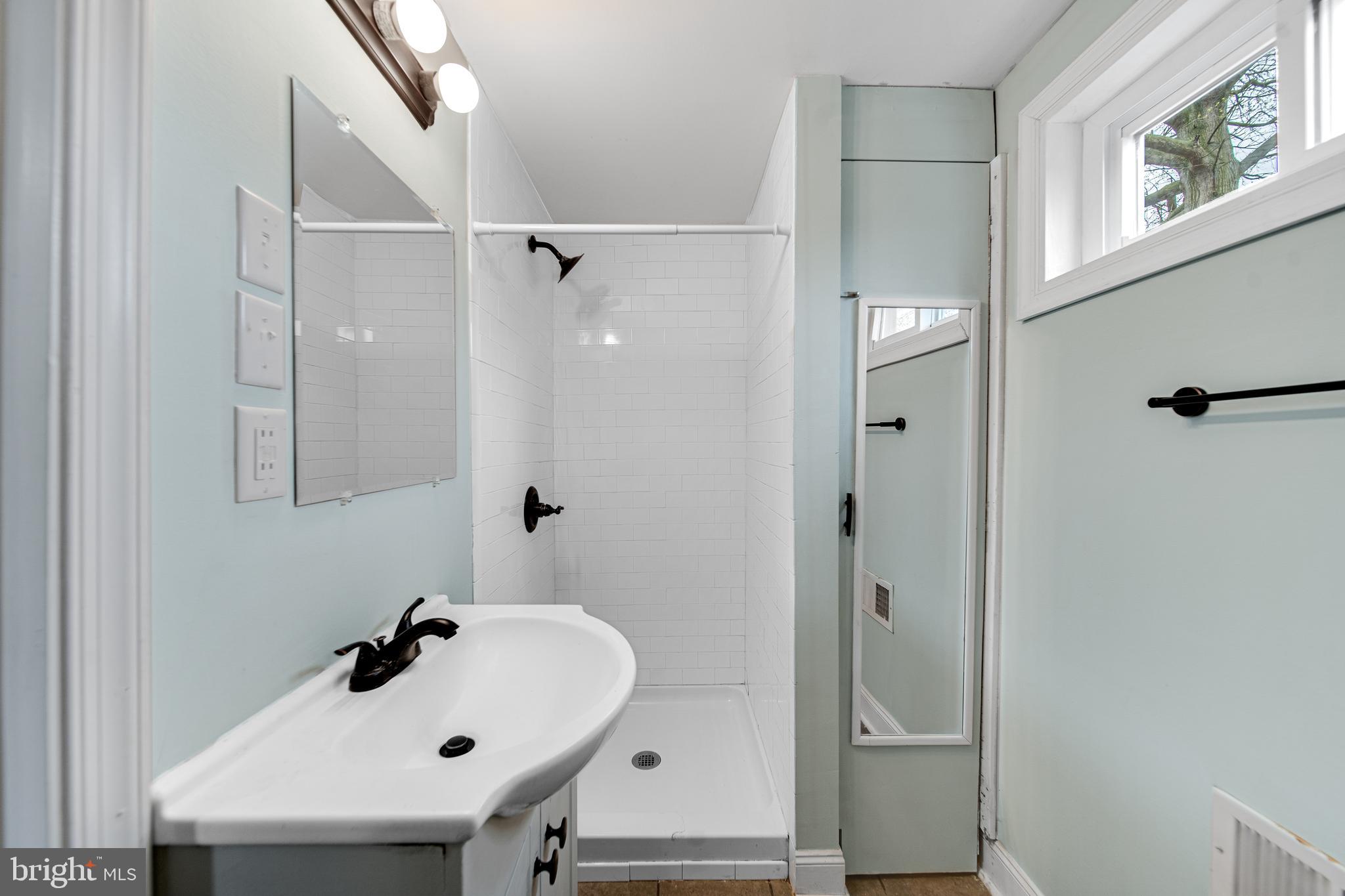 CARROLL HEIGHTS - Residential