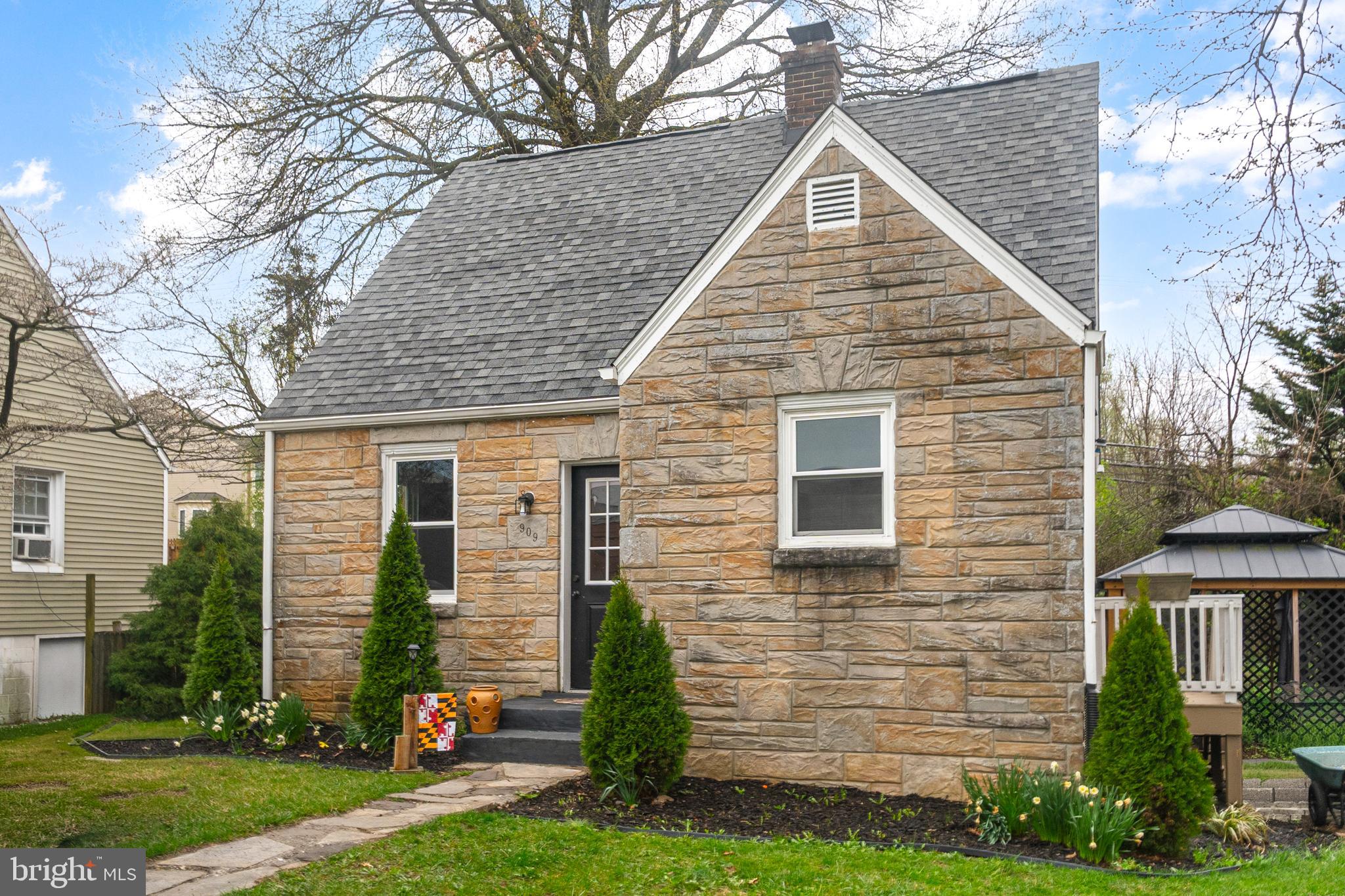 CARROLL HEIGHTS - Residential