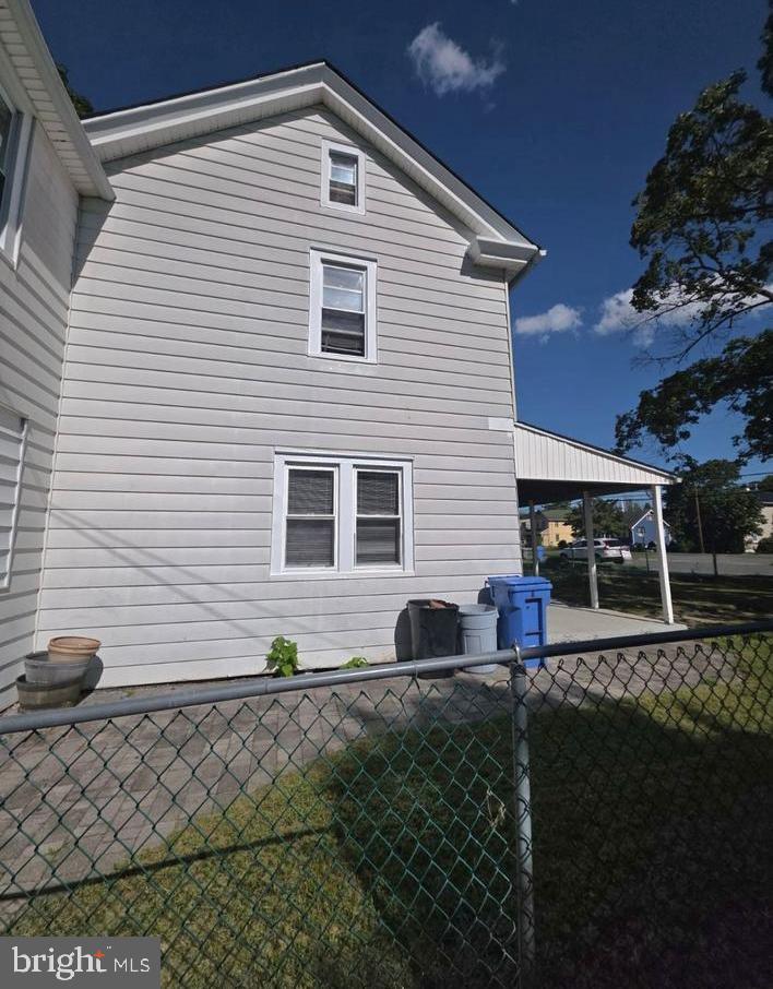 125 W CLAYTON AVENUE