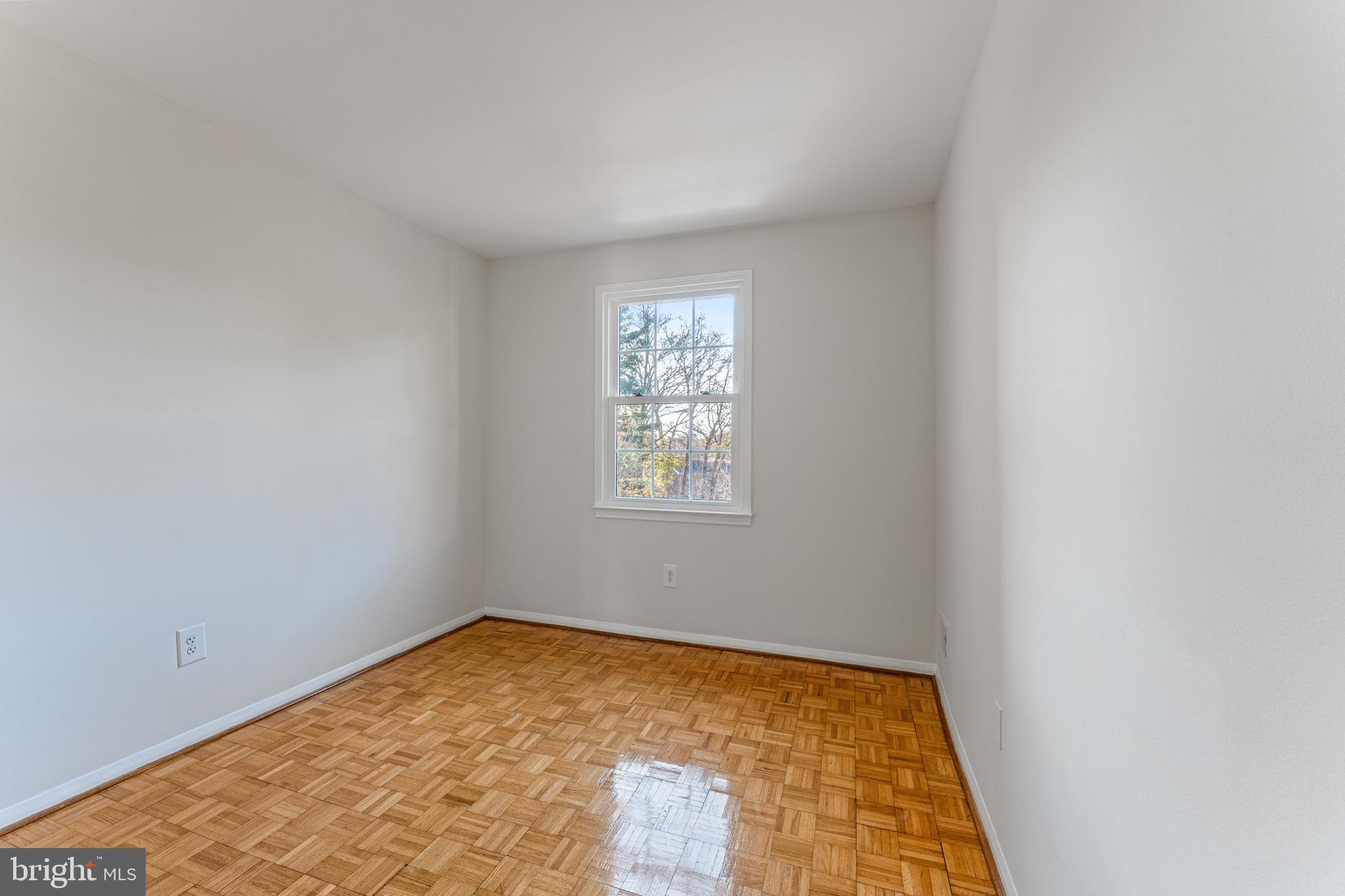 STRATHMEADE SQUARE - Residential Lease