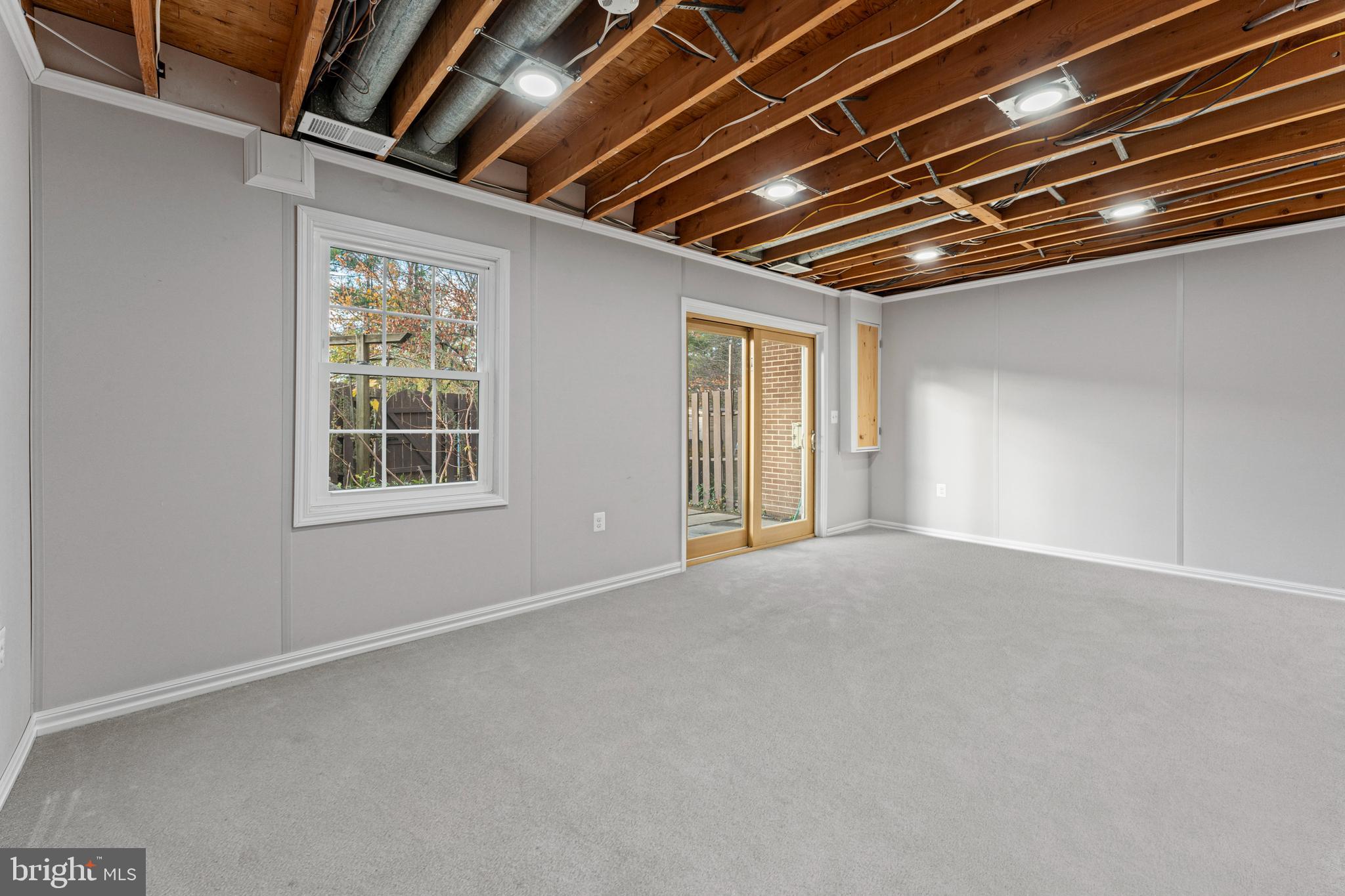 STRATHMEADE SQUARE - Residential Lease