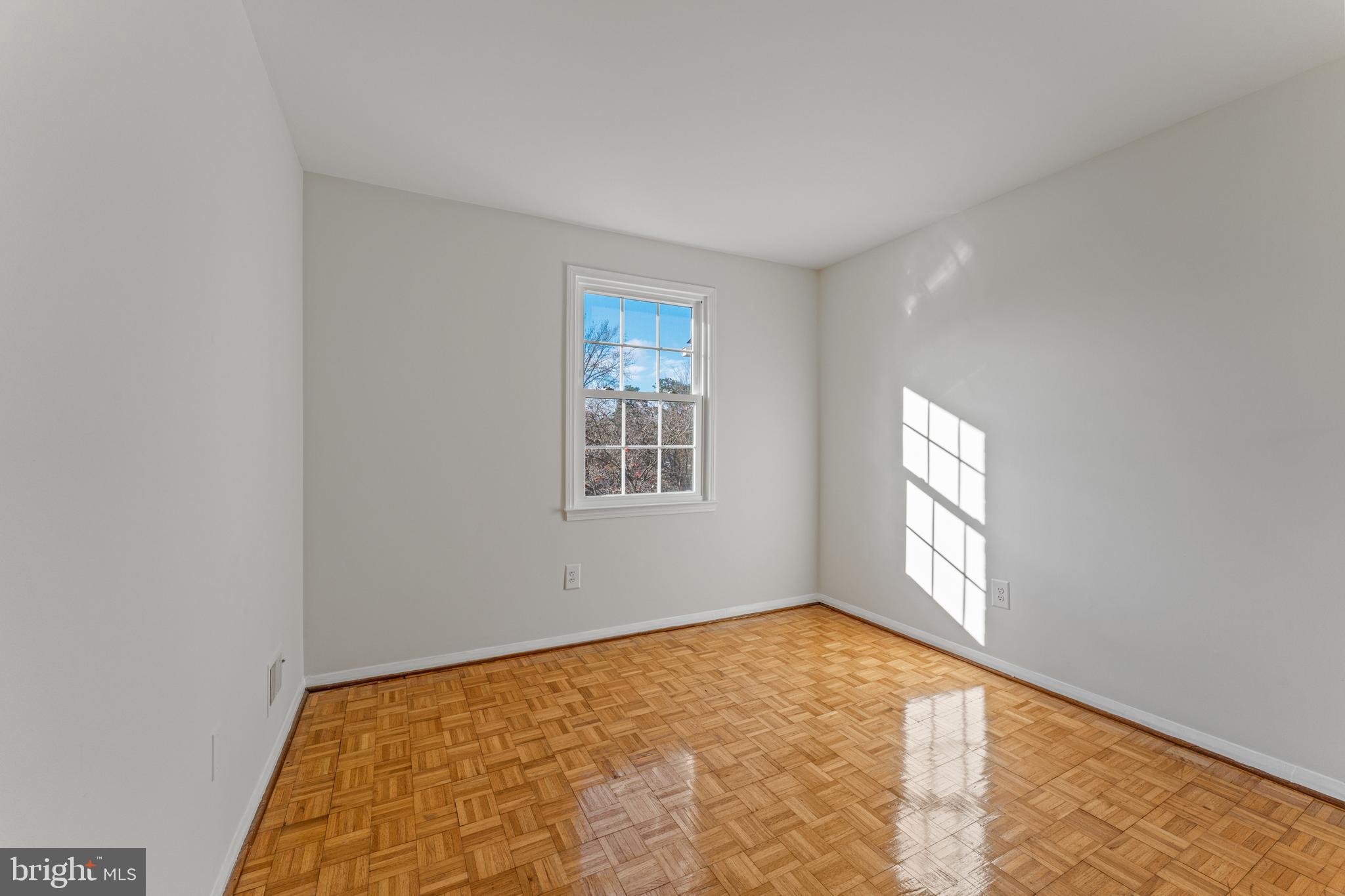 STRATHMEADE SQUARE - Residential Lease