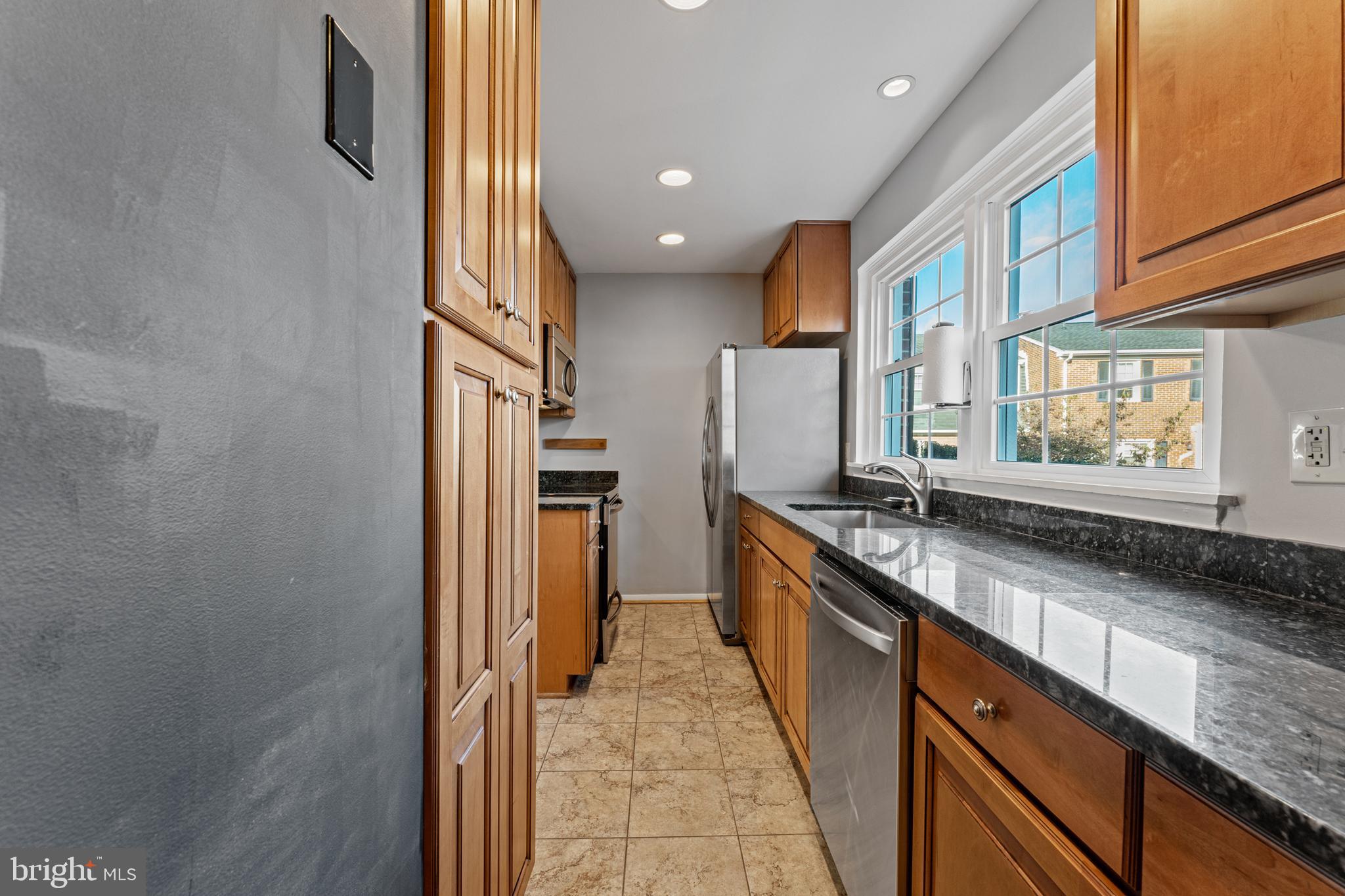 STRATHMEADE SQUARE - Residential Lease