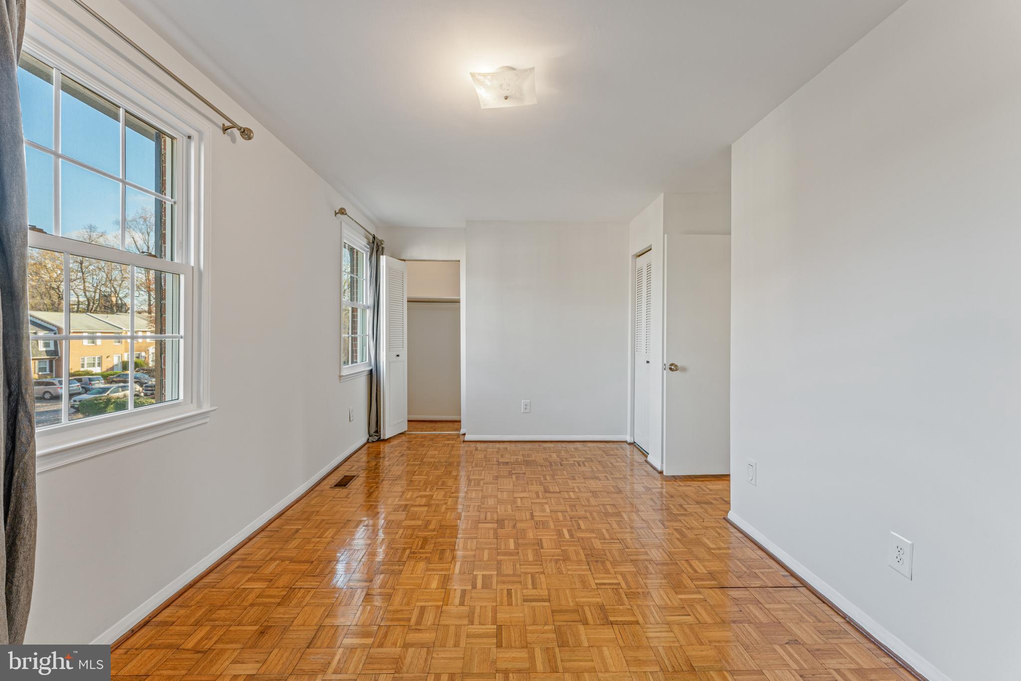 STRATHMEADE SQUARE - Residential Lease