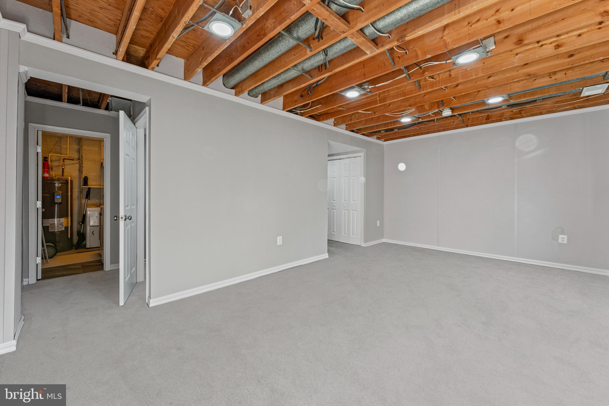 STRATHMEADE SQUARE - Residential Lease