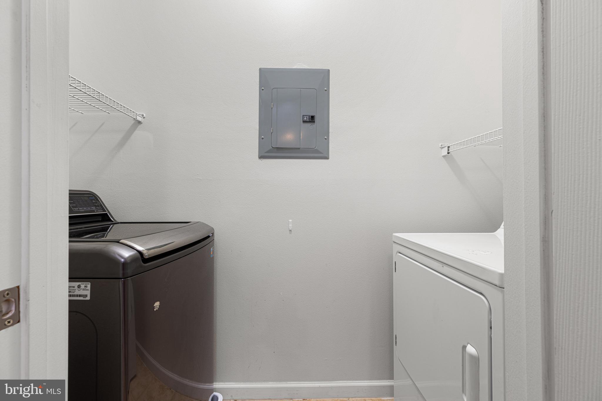 ASHMORE AT GERMANOWN COMMUNITY - Residential Lease