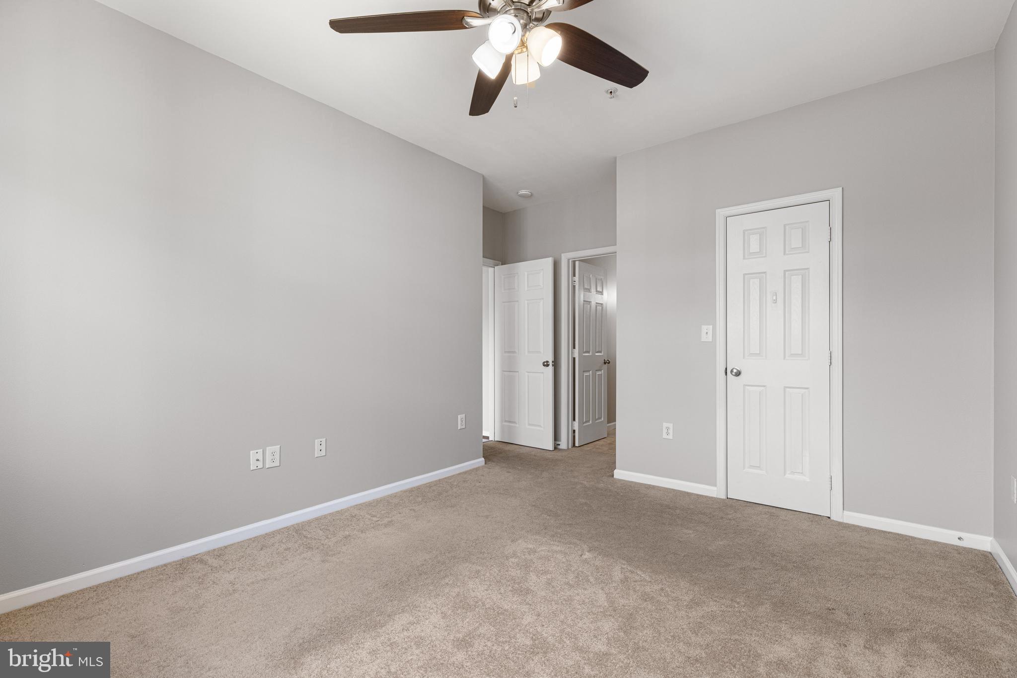 ASHMORE AT GERMANOWN COMMUNITY - Residential Lease