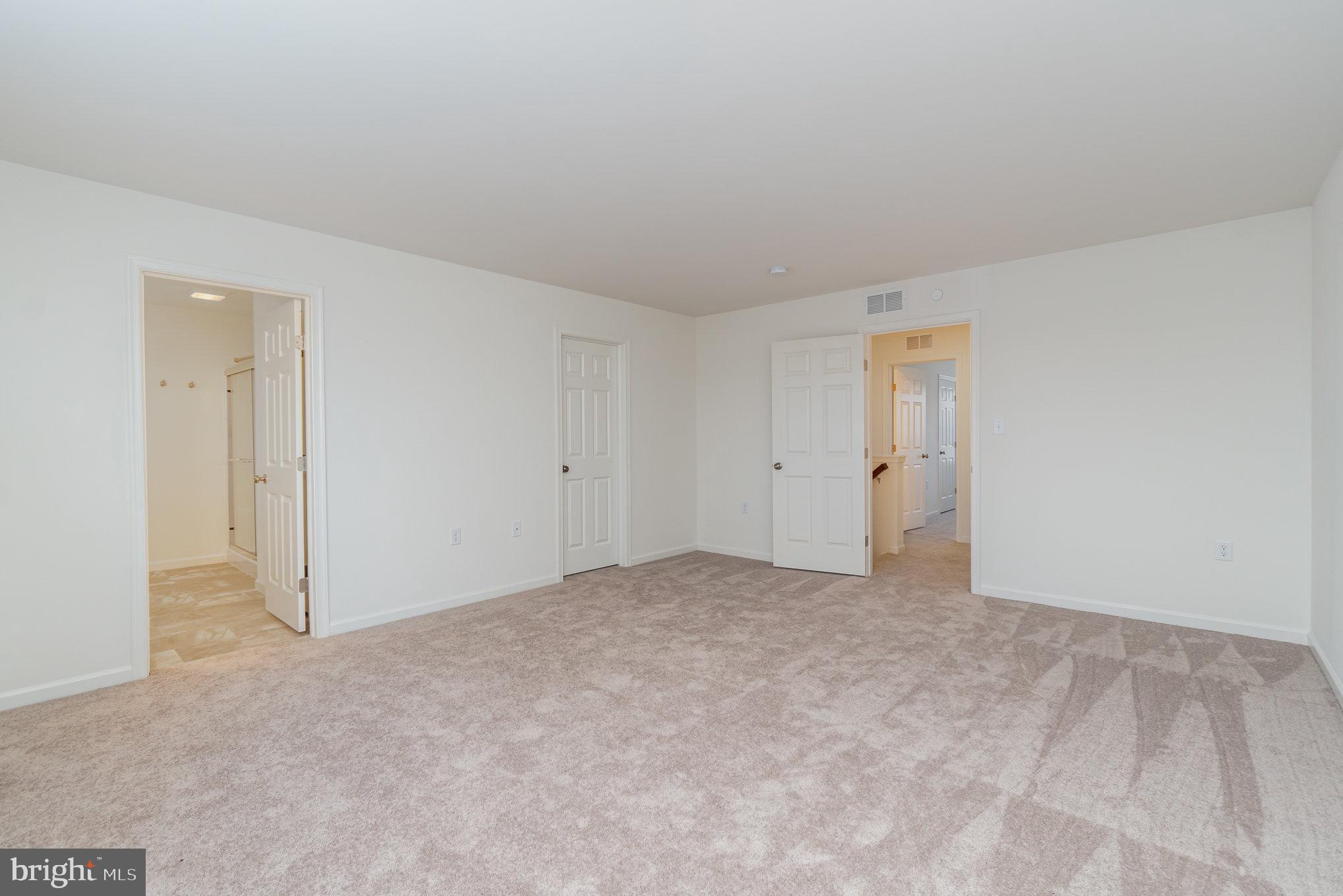 THE TOWNES AT BRIAR CREEK - Residential Lease