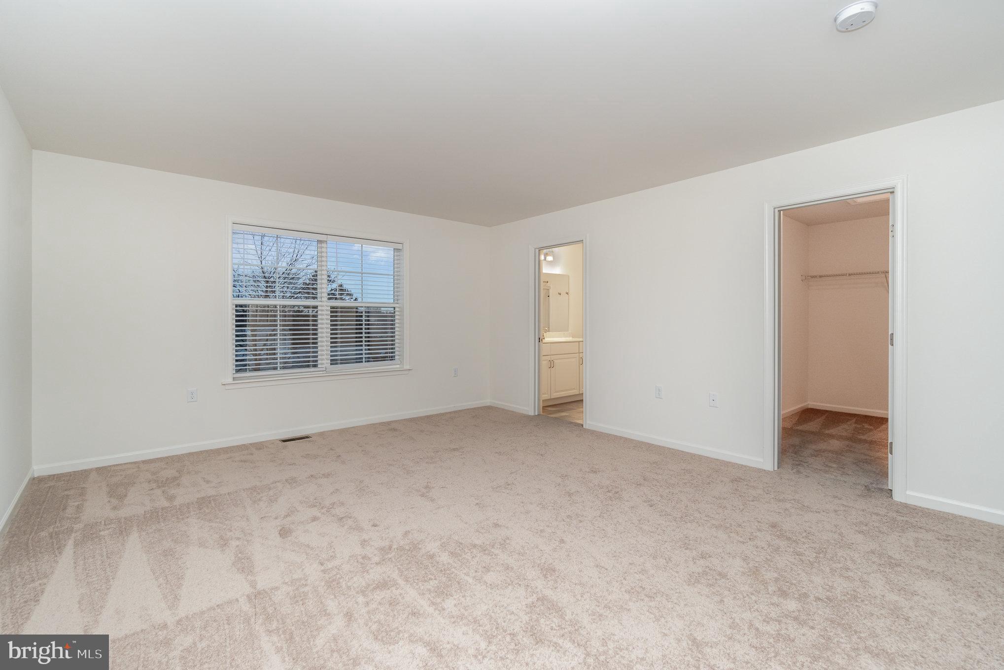 THE TOWNES AT BRIAR CREEK - Residential Lease