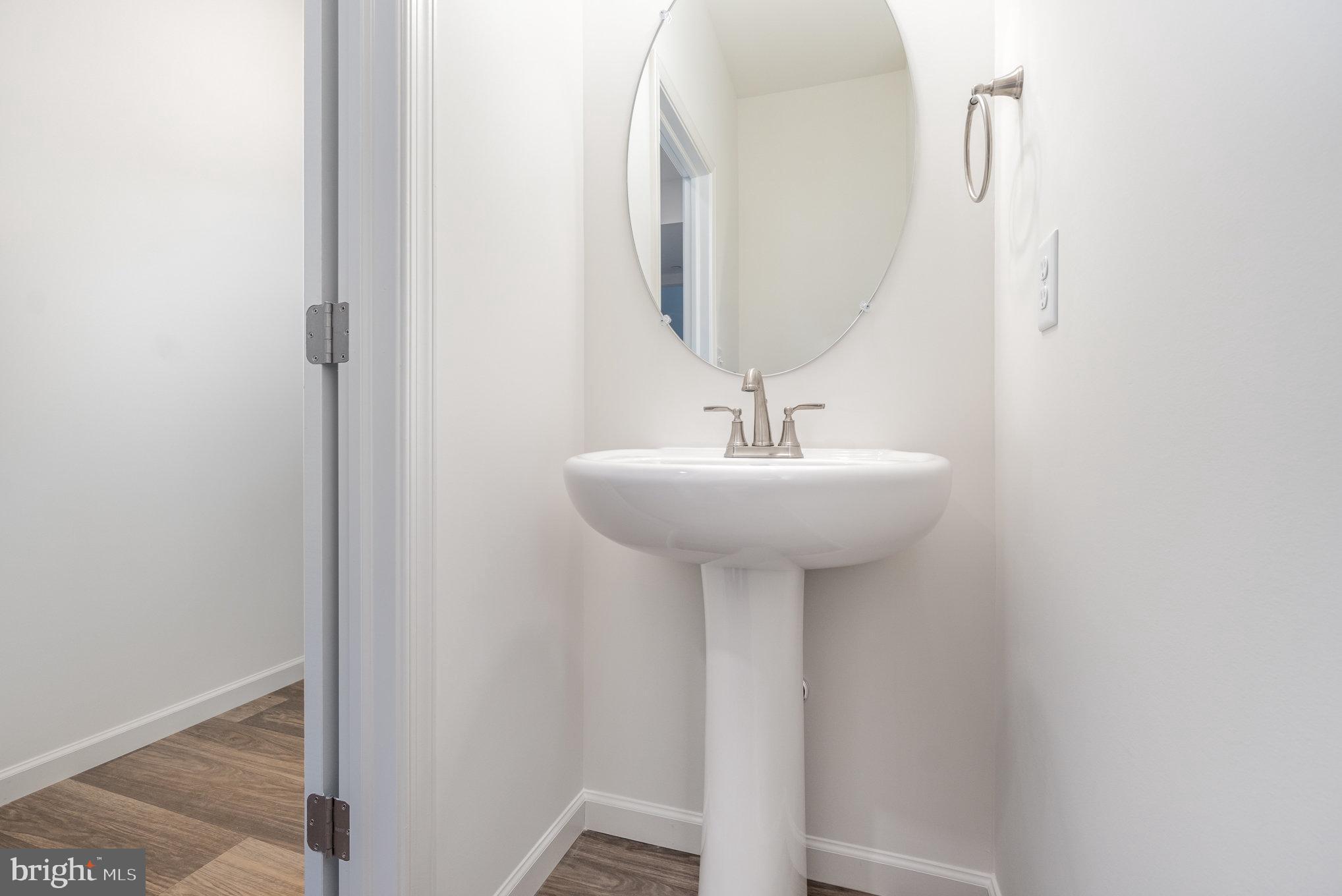 THE TOWNES AT BRIAR CREEK - Residential Lease