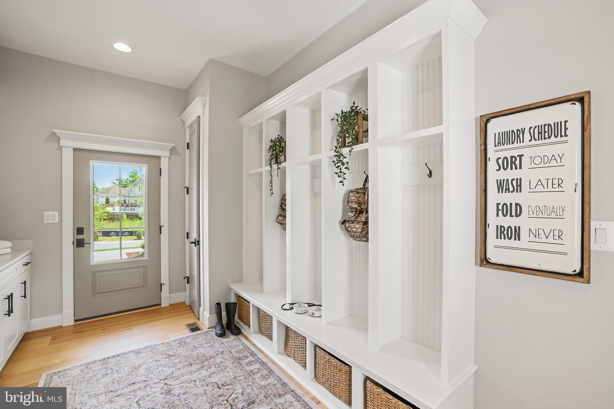 BRADDOCK WOODS - Residential