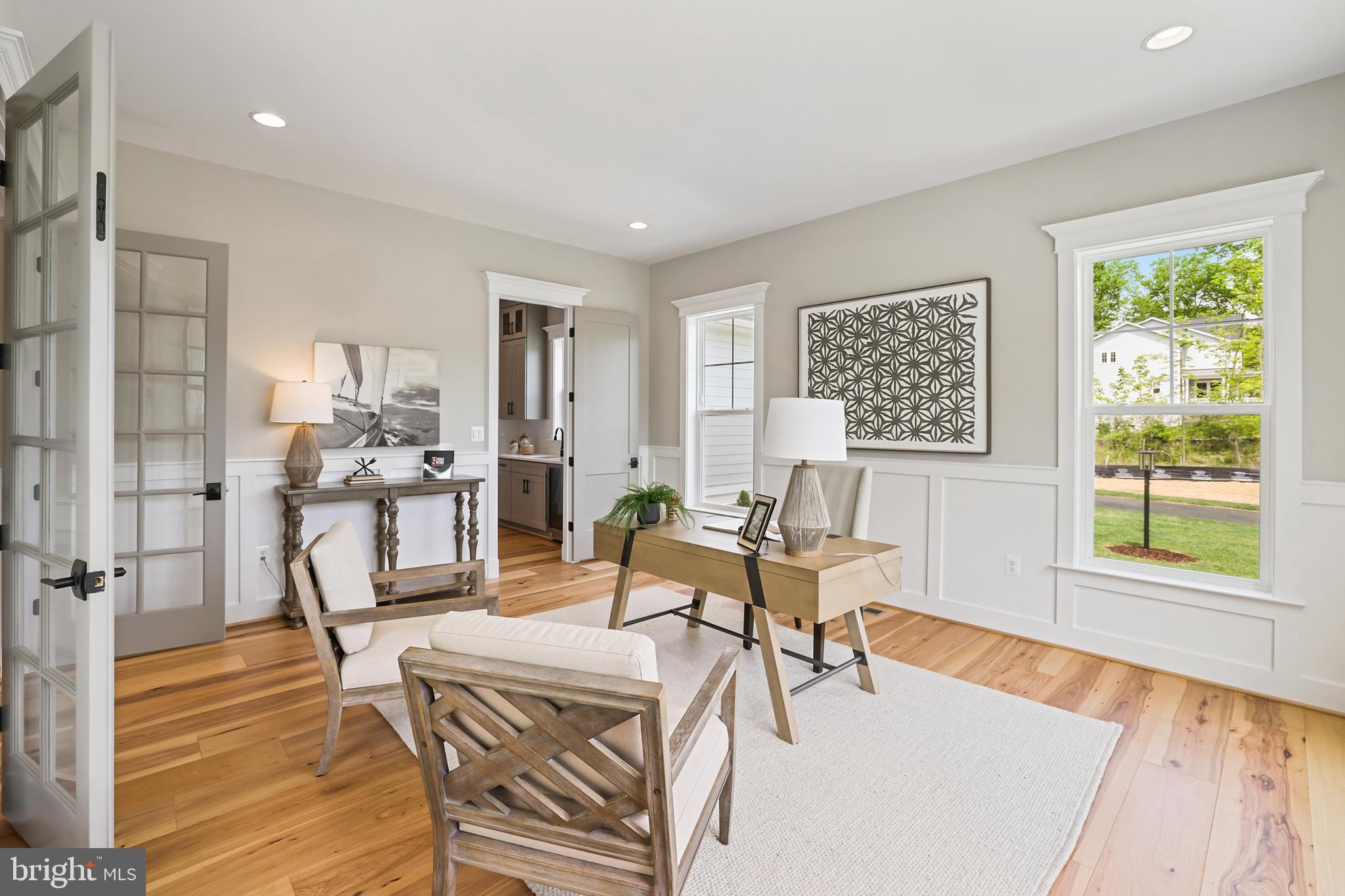 BRADDOCK WOODS - Residential