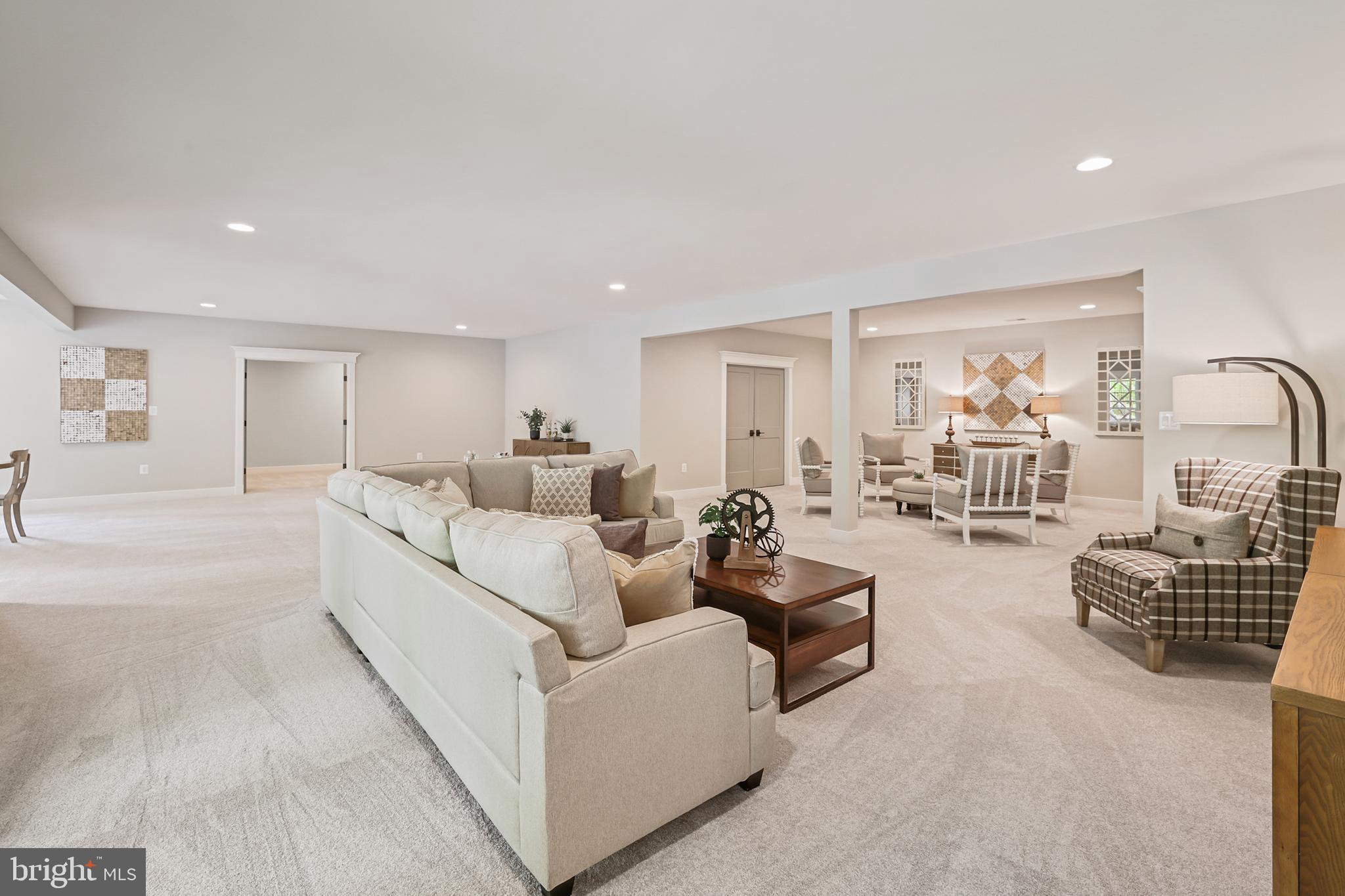 BRADDOCK WOODS - Residential