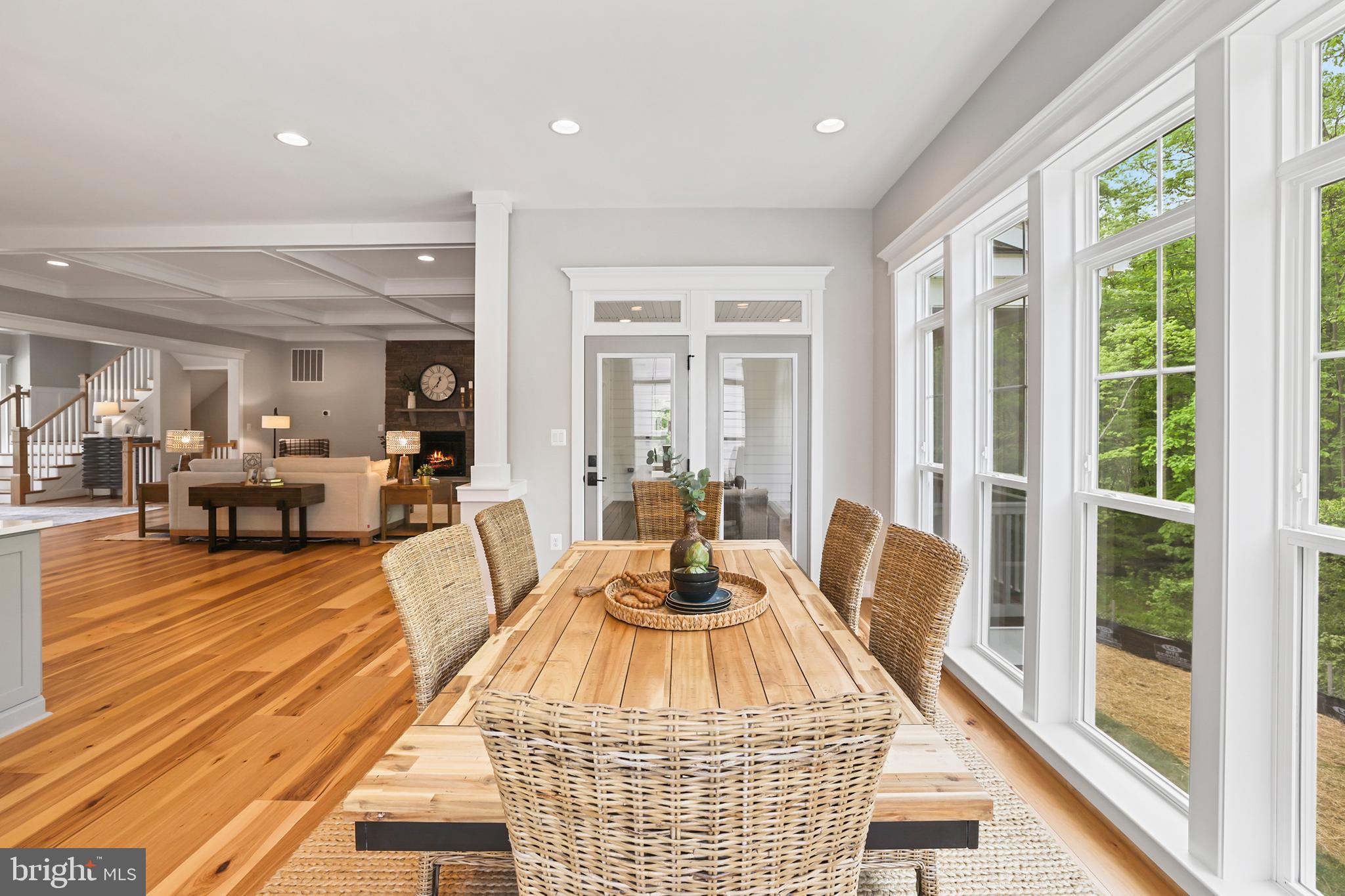 BRADDOCK WOODS - Residential