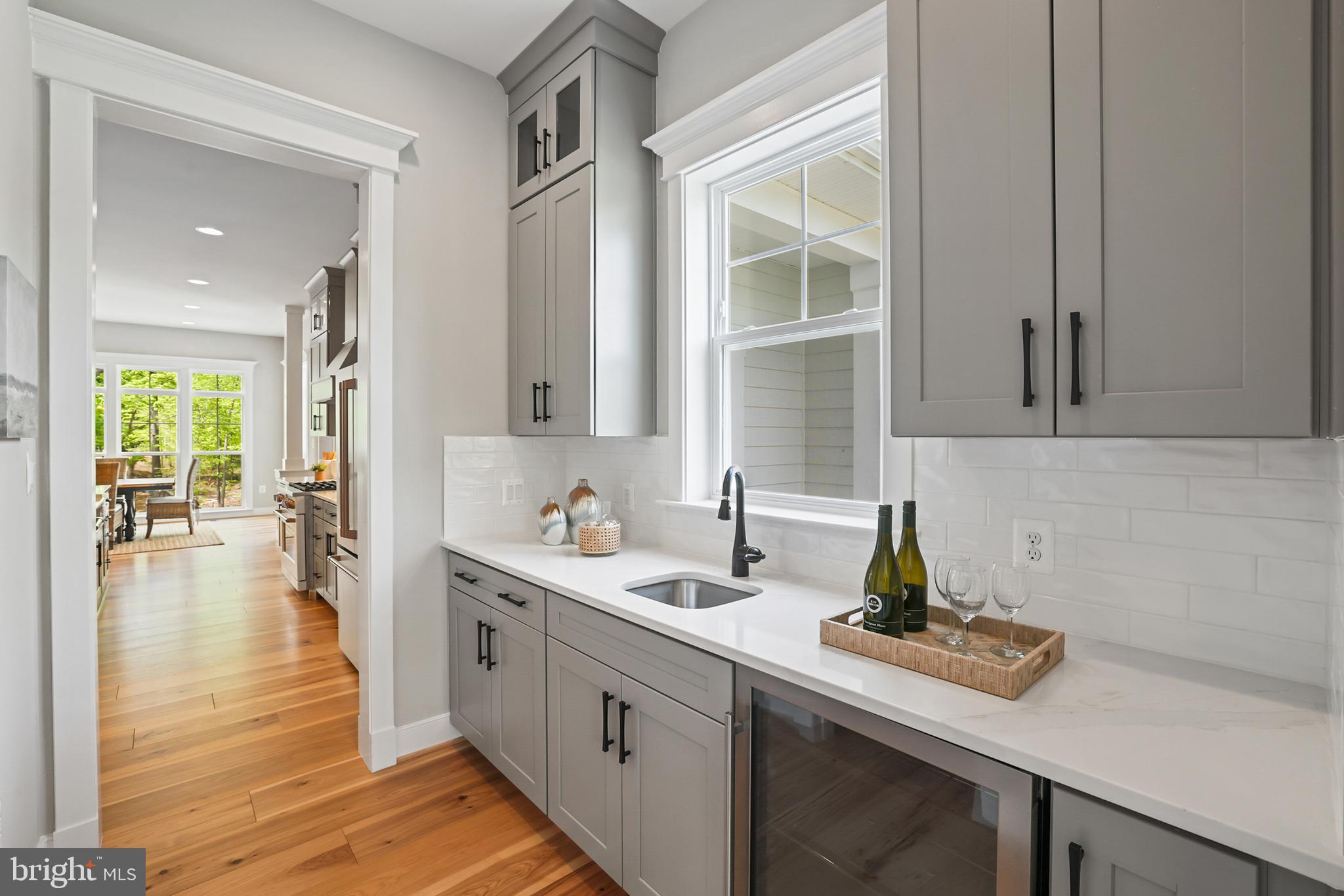 BRADDOCK WOODS - Residential