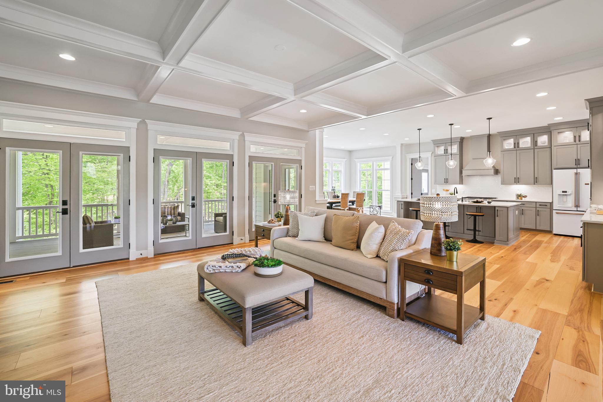 BRADDOCK WOODS - Residential