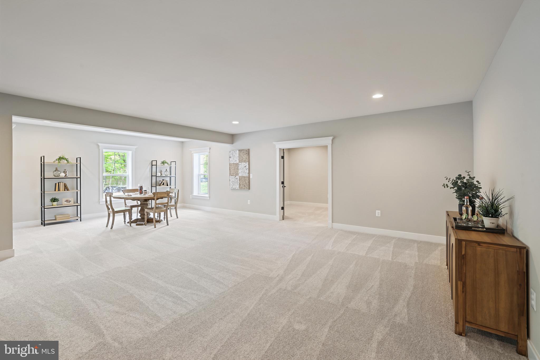 BRADDOCK WOODS - Residential