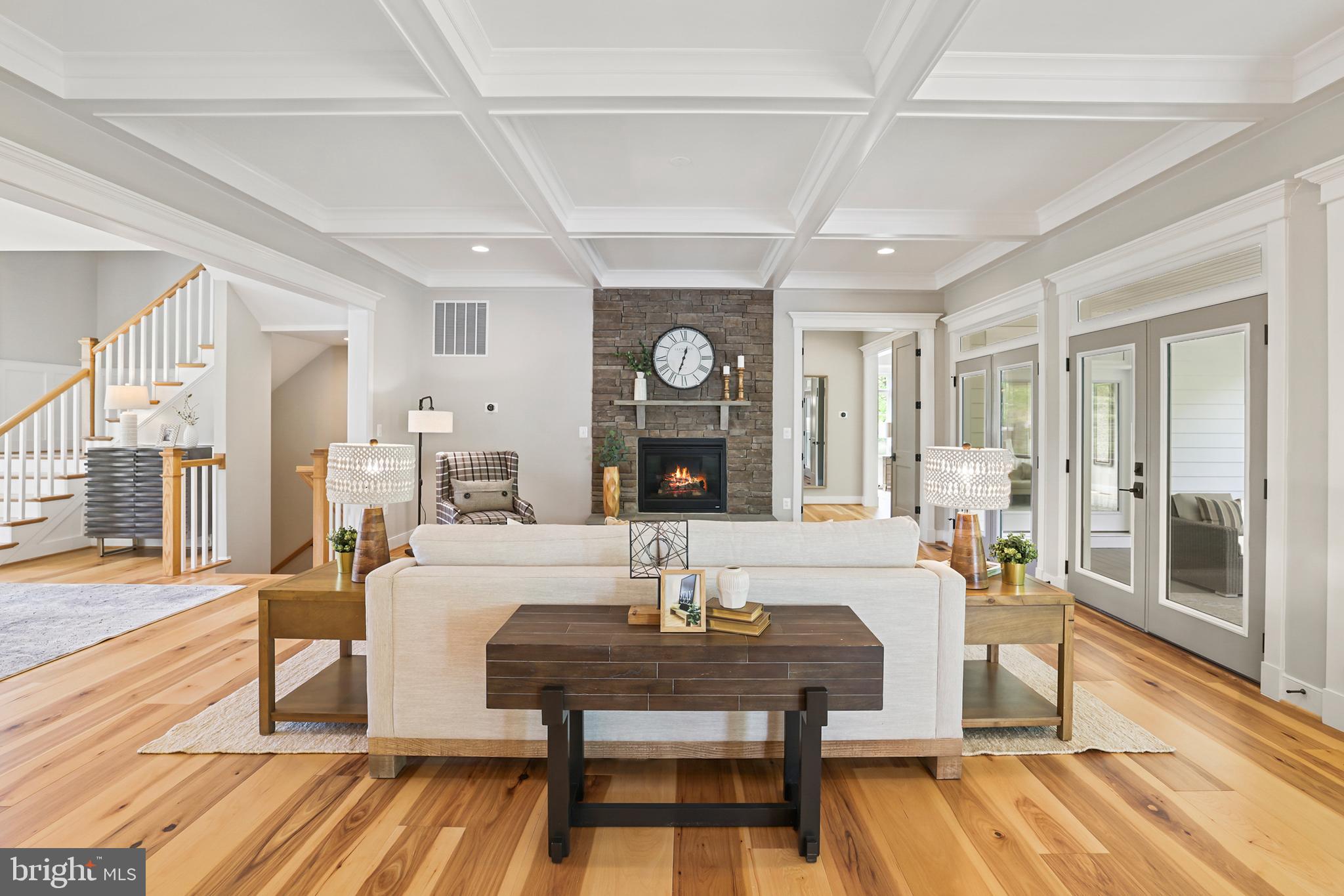 BRADDOCK WOODS - Residential