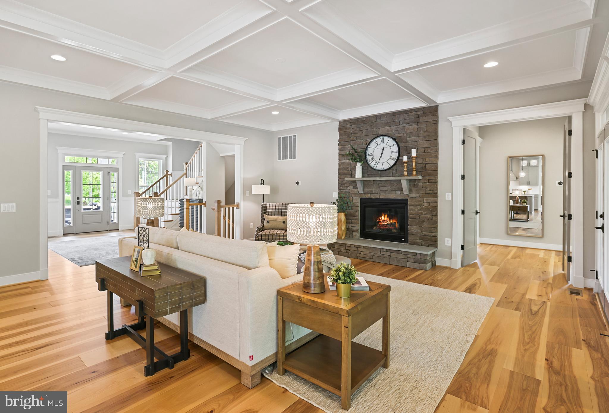 BRADDOCK WOODS - Residential