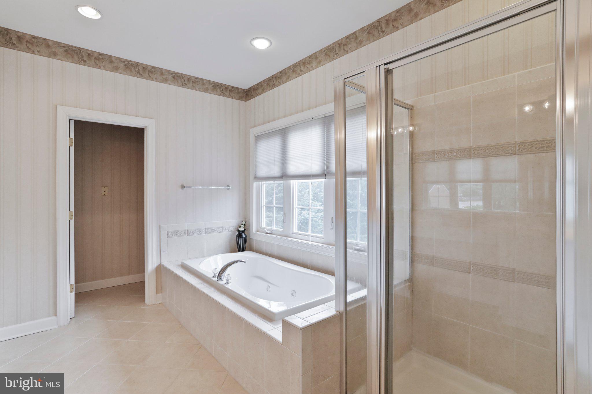 MAPLE VALLEY ESTATES - Residential