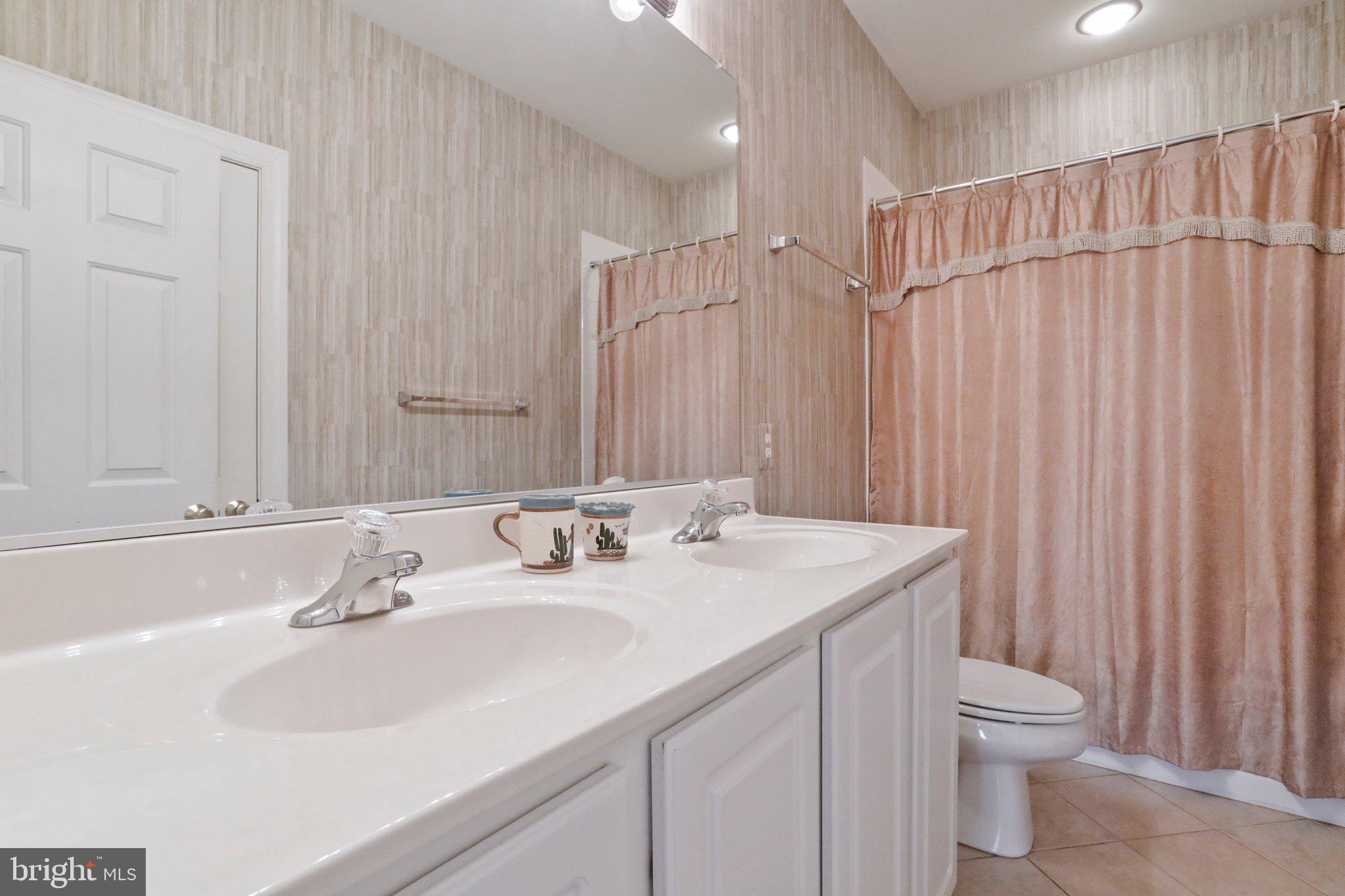 MAPLE VALLEY ESTATES - Residential