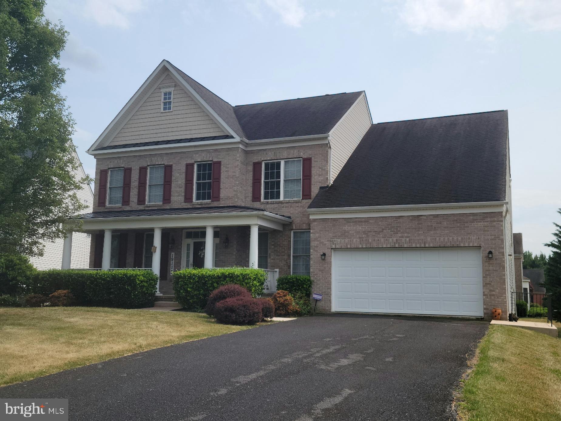 MAPLE VALLEY ESTATES - Residential