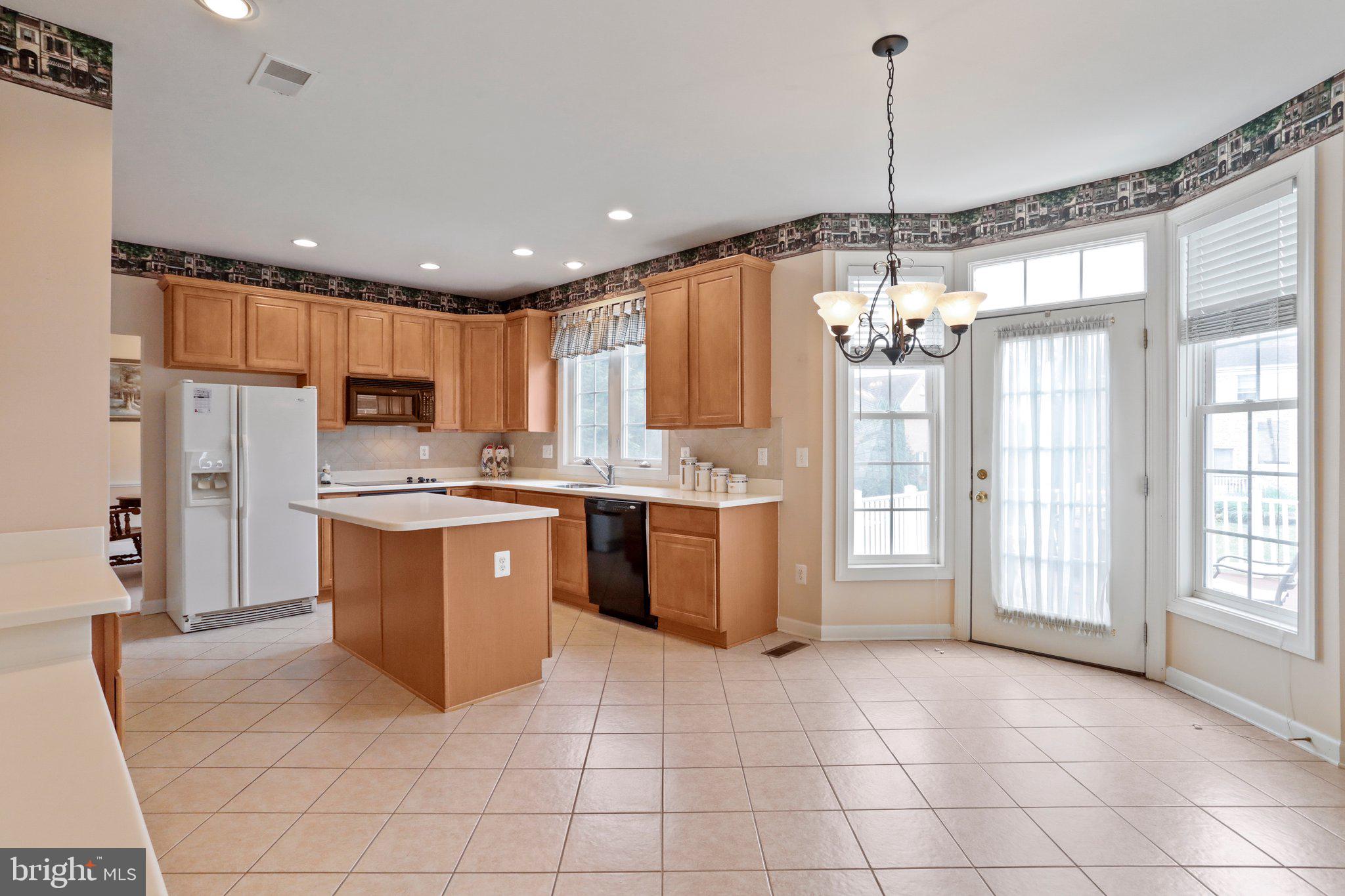 MAPLE VALLEY ESTATES - Residential