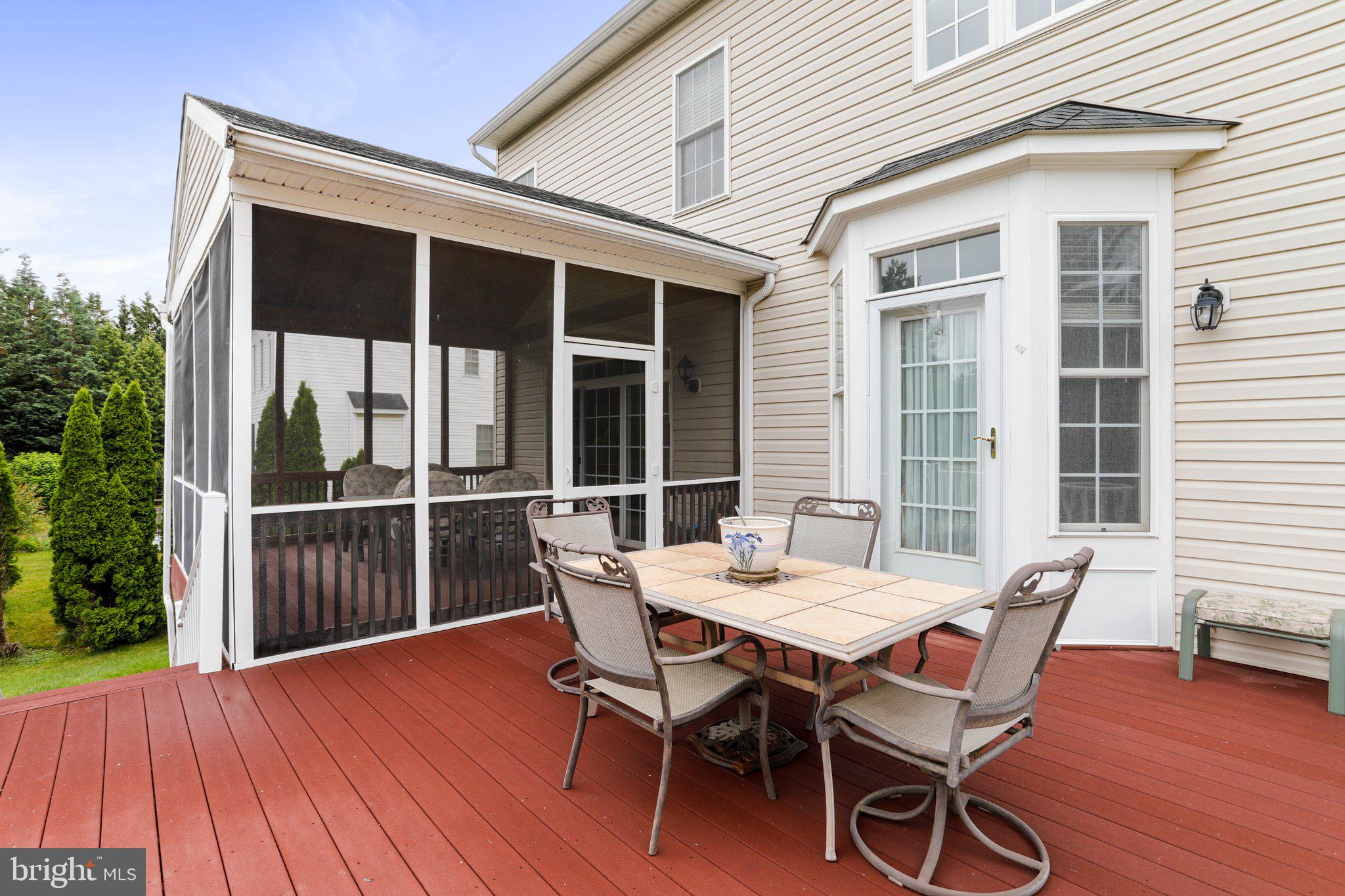 MAPLE VALLEY ESTATES - Residential