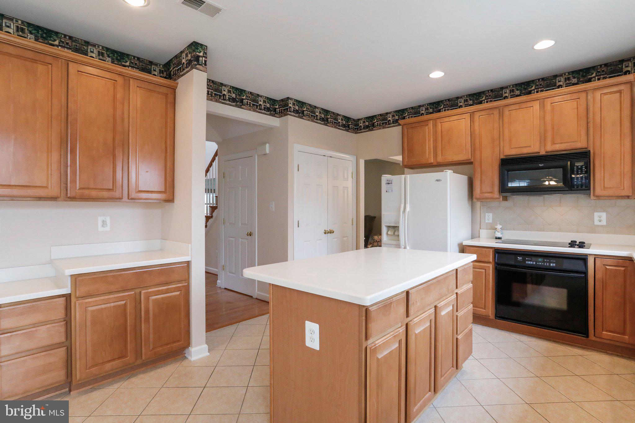 MAPLE VALLEY ESTATES - Residential