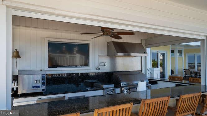 MARTHA'S  LANDING - Residential