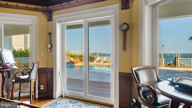 MARTHA'S  LANDING - Residential