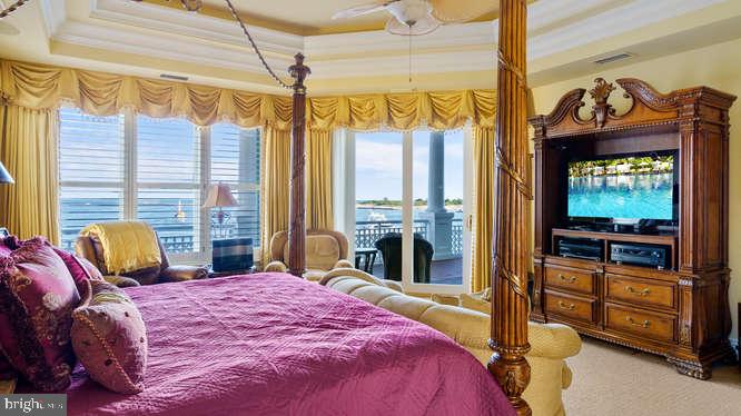 MARTHA'S  LANDING - Residential