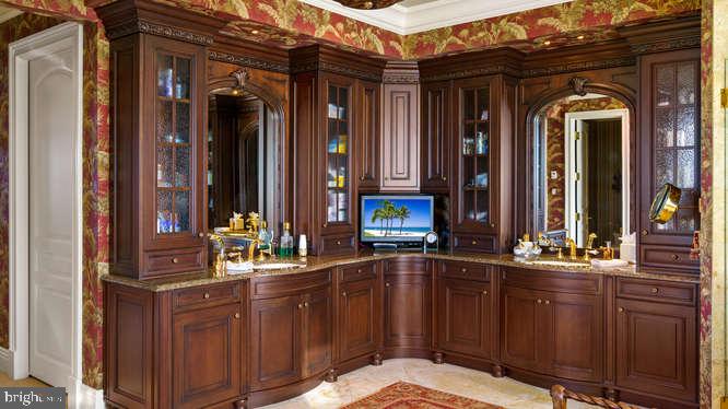 MARTHA'S  LANDING - Residential