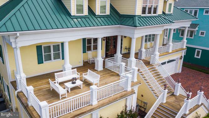 MARTHA'S  LANDING - Residential