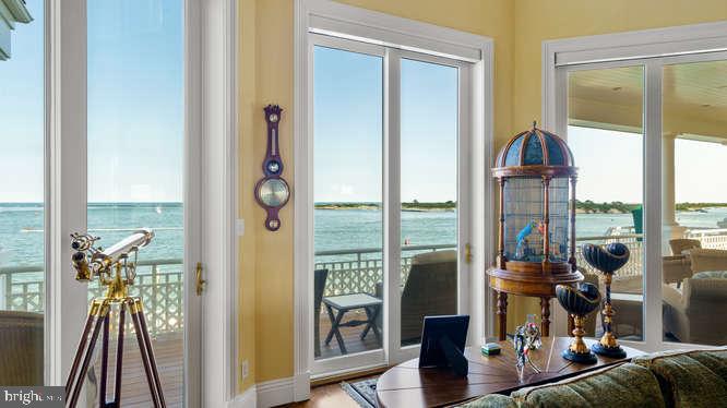 MARTHA'S  LANDING - Residential