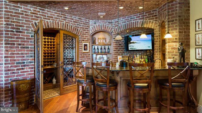 MARTHA'S  LANDING - Residential