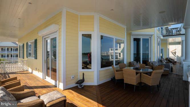 MARTHA'S  LANDING - Residential