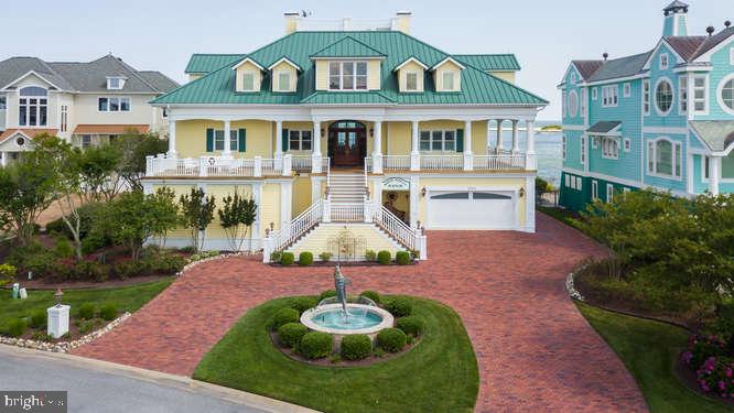 MARTHA'S  LANDING - Residential