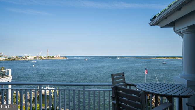 MARTHA'S  LANDING - Residential