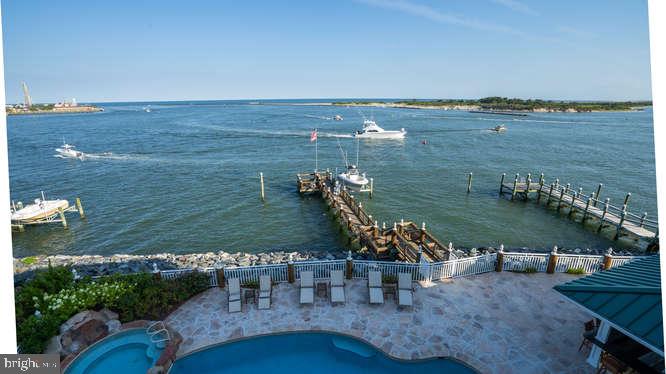 MARTHA'S  LANDING - Residential