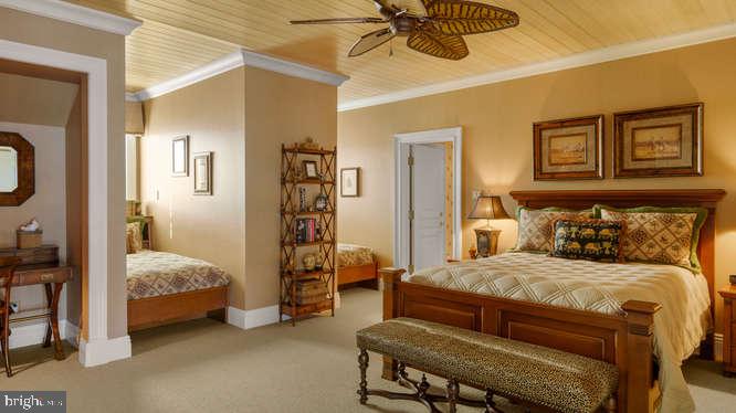 MARTHA'S  LANDING - Residential