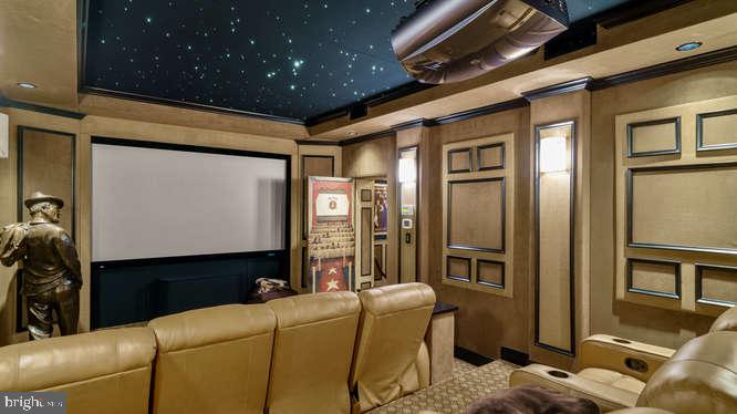 MARTHA'S  LANDING - Residential