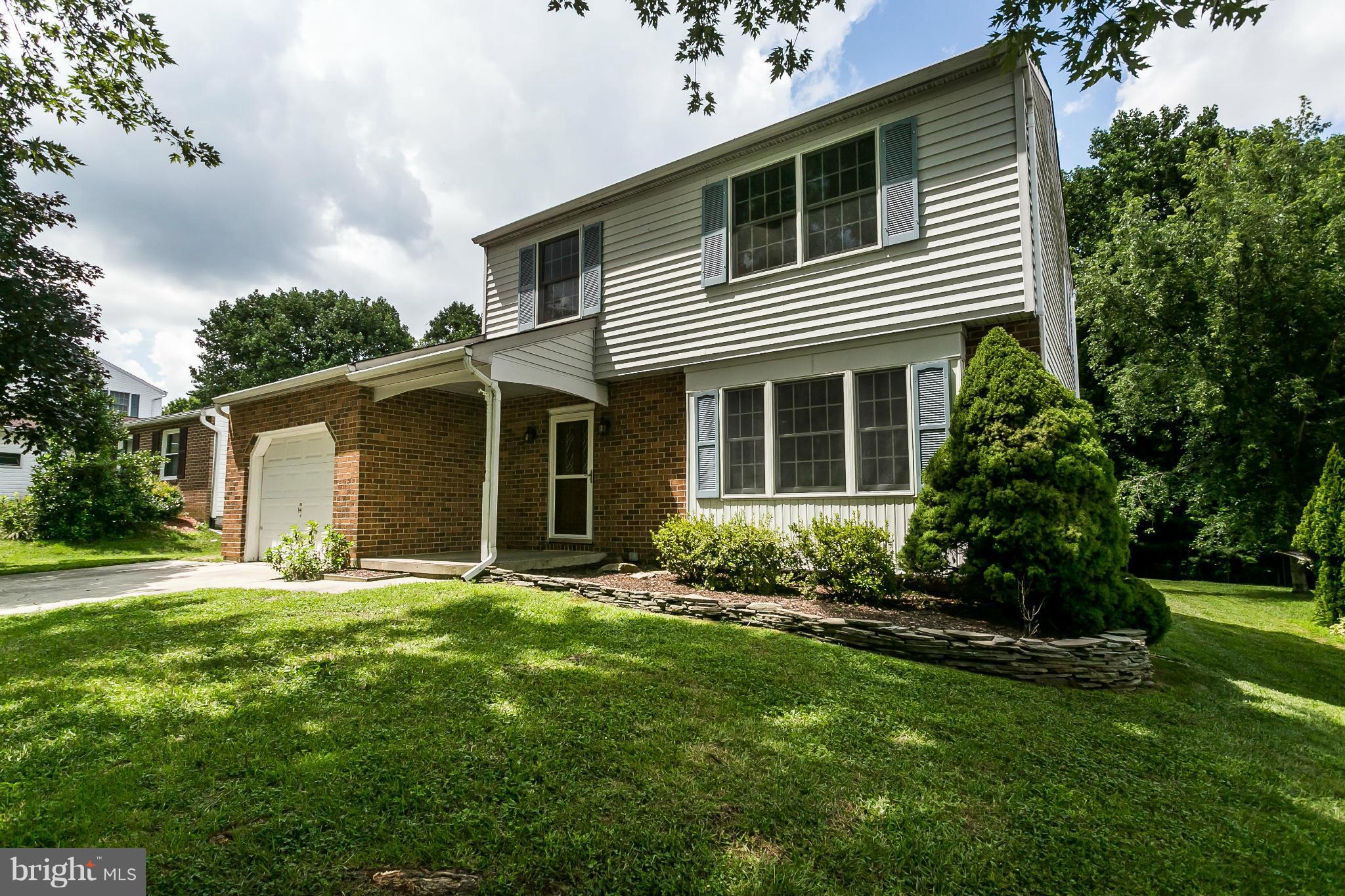 HUNTERS RUN - Residential