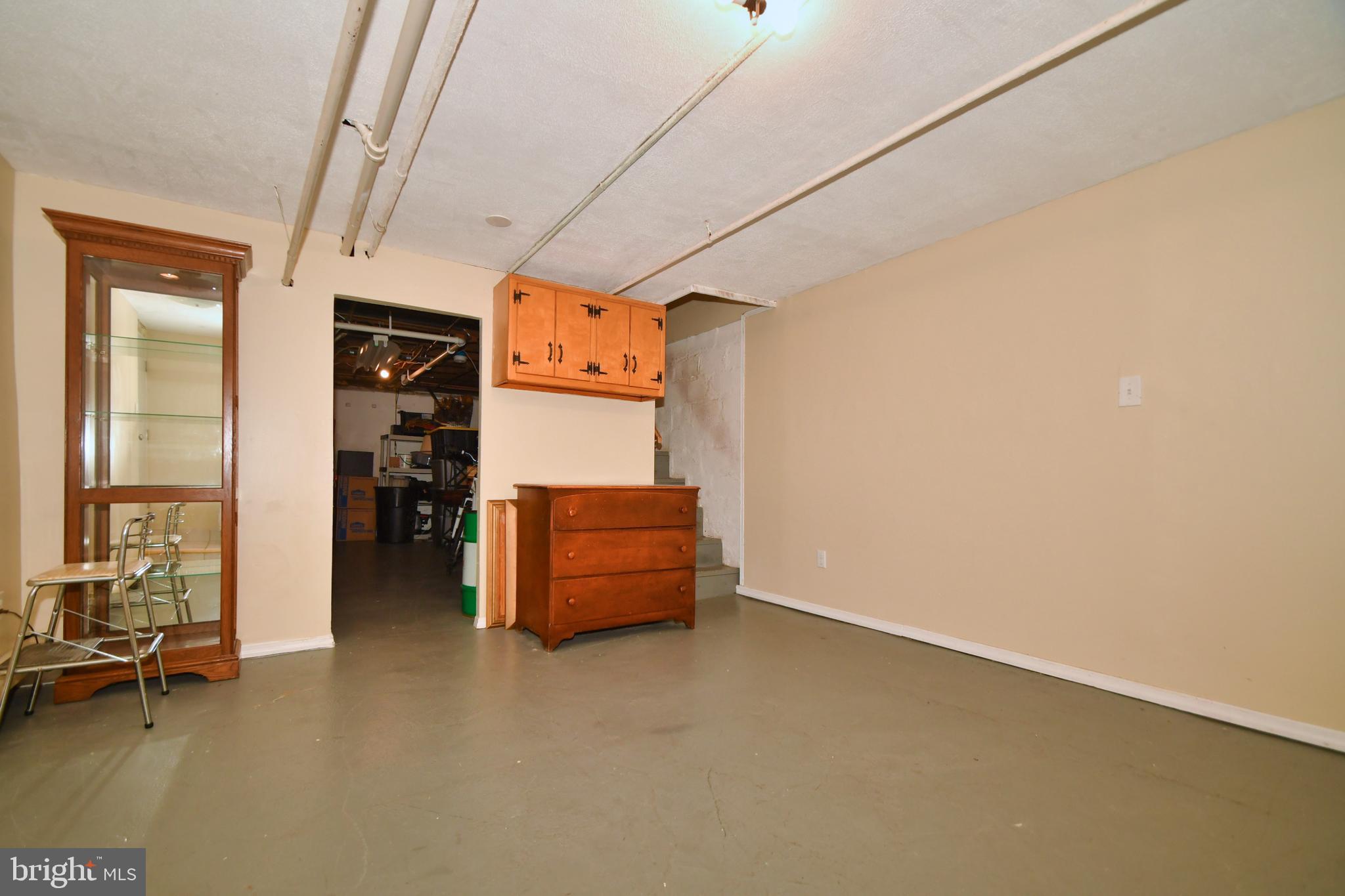 ELMWOOD - Residential